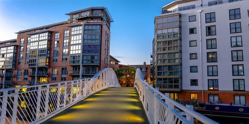 UK property buyers focusing on risk avoidance